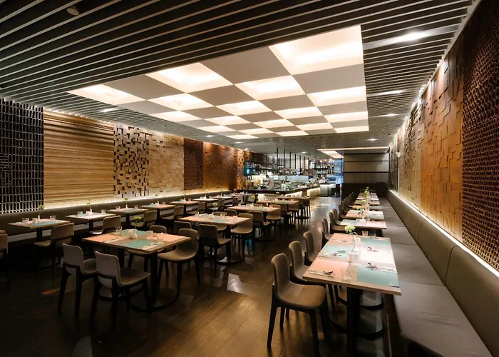 Oasia Novena, Singapore By Far East Hospitality